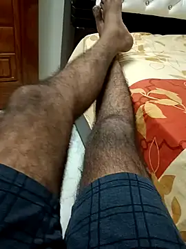 Snapshot of You_are__mine_ chatting on February 2025 06:10:02 AM You are mine online show from February 2025 06:10:02 AM