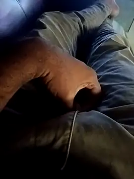 Snapshot of You_are__mine_ chatting on November 2025 10:59:01 AM You are mine online show from November 2025 10:59:01 AM