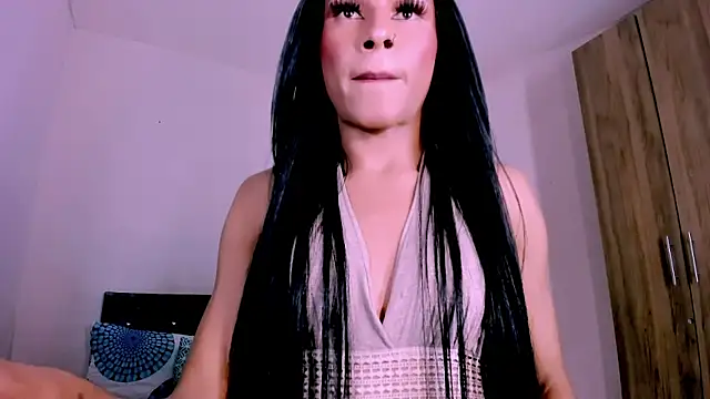 carolinemiller7 online show from July 2026 02:05:01 AM