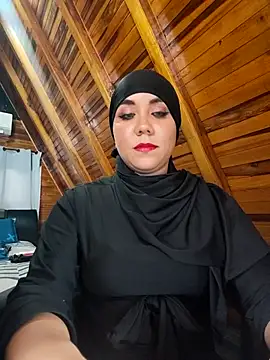 AmbarBurhan online show from November 2025 04:32:02 PM