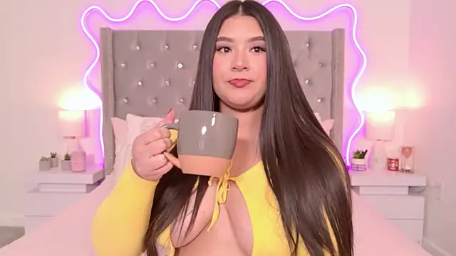 JuliaSUMMERS2022 online show from May 2026 12:28:02 AM