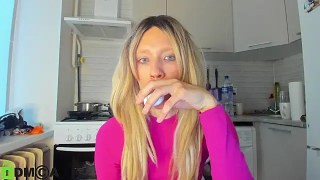  Alice Kitty online show from December 2024 12:29:02 PM