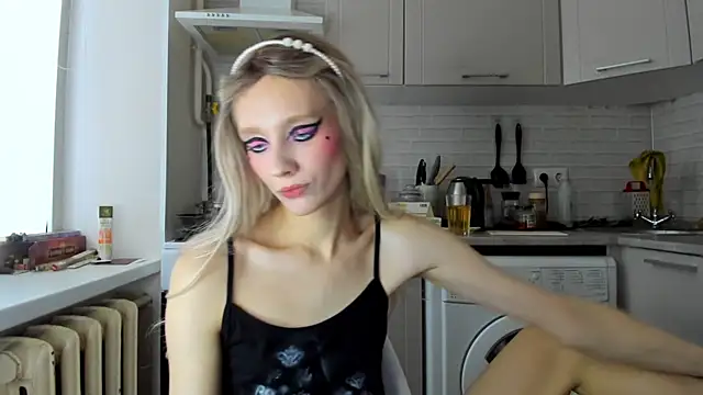  Alice Kitty online show from January 2025 11:53:02 AM