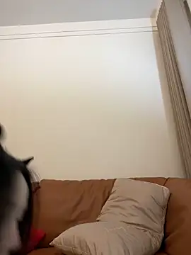 Snapshot of Hot_Mm chatting on December 2024 09:35:01 AM Hot Mm online show from December 2024 09:35:01 AM