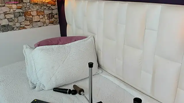 Abbyadams online show from November 2025 03:17:02 AM