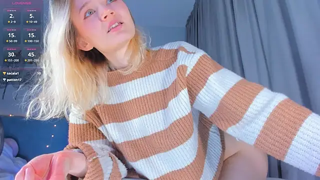 Snapshot of JennyWoody chatting on January 2025 03:53:02 PM JennyWoody online show from January 2025 03:53:02 PM