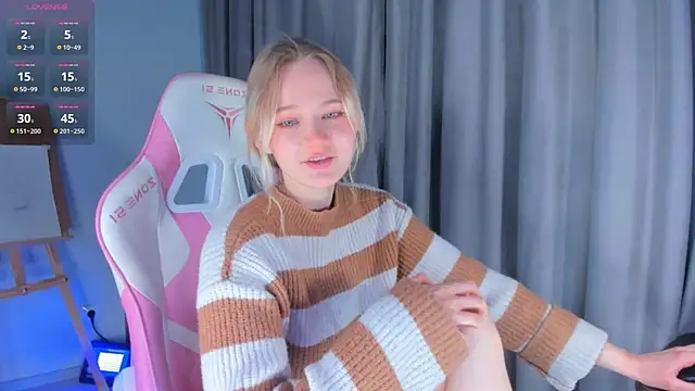 Snapshot of JennyWoody chatting on January 2025 05:10:01 PM JennyWoody online show from January 2025 05:10:01 PM