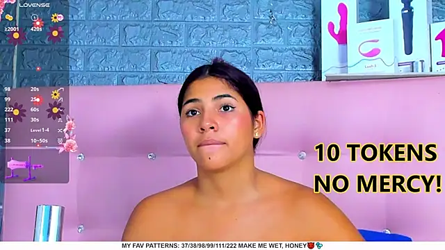 AriannaLewiis online show from January 2025 07:37:01 PM