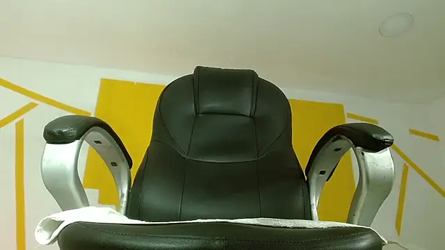 FrannBoy online show from February 2025 07:05:02 PM