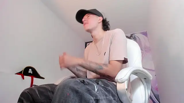 FrannBoy online show from March 2026 08:37:01 PM