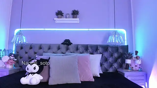 Snapshot of Naomii_Soto chatting on March 2025 07:57:02 PM Naomii Soto online show from March 2025 07:57:02 PM