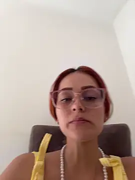 Miss-Abbii online show from February 2026 09:10:01 PM