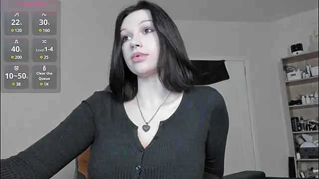 Emmy m00n online show from March 2025 11:05:02 AM