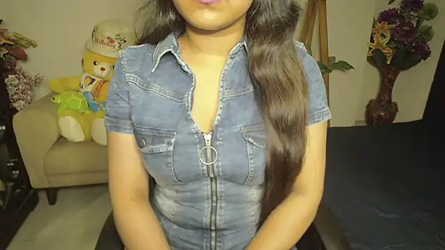 Most-Beautiful-Queen online show from January 2025 08:32:01 PM