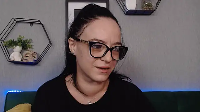 Snapshot of IzabelllNoir chatting on January 2025 08:51:02 AM IzabelllNoir online show from January 2025 08:51:02 AM