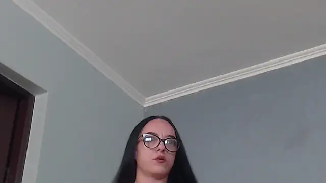 IzabelllNoir online show from April 2026 05:30:01 PM