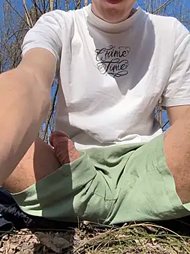 alexyourboy online show from March 2026 01:29:02 PM