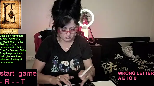 Snapshot of YourDreamLoverr chatting on May 2026 11:11:01 PM YourDreamLoverr online show from May 2026 11:11:01 PM