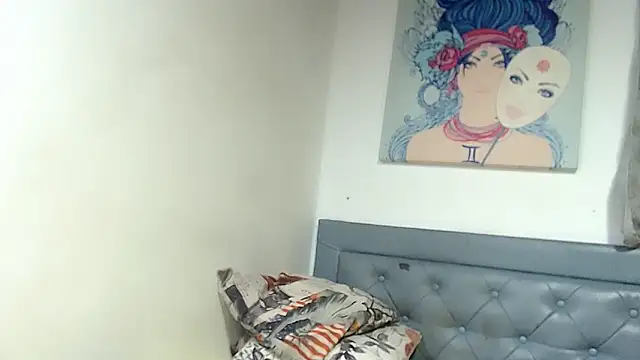 andre20a31 online show from December 2025 05:13:01 AM