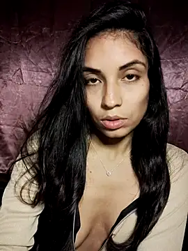 Snapshot of Anifer chatting on November 2025 01:06:02 AM Anifer online show from November 2025 01:06:02 AM