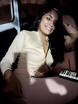 Snapshot of Anifer chatting on November 2025 11:14:02 PM Anifer online show from November 2025 11:14:02 PM