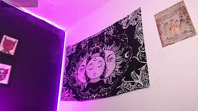 niakat  online show from September 2025 08:21:01 PM