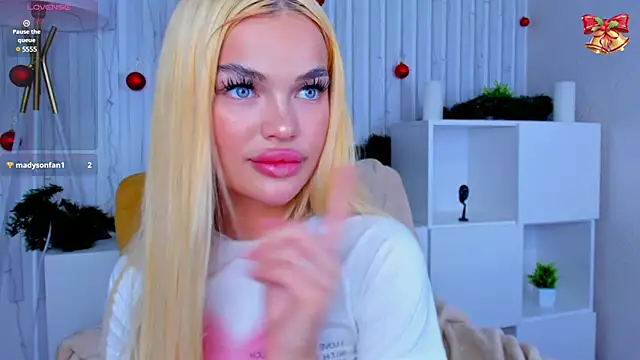 Angel Sapphire  online show from January 2025 12:33:01 PM