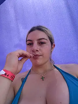 AtheneaRossi online show from March 2026 04:13:01 PM