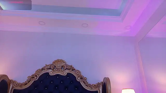 AdelinaVans online show from May 2026 11:49:02 AM