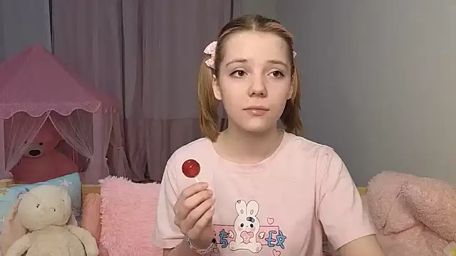 Snapshot of PrincessLittleKiki chatting on March 2026 05:53:01 PM PrincessLittleKiki online show from March 2026 05:53:01 PM