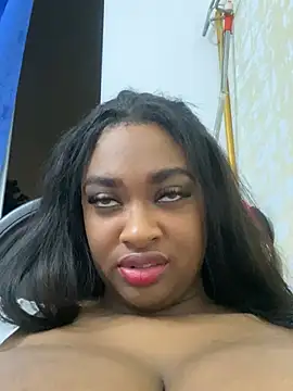 Snapshot of _MARRTINNA_ chatting on February 2025 06:21:01 AM MARRTINNA online show from February 2025 06:21:01 AM