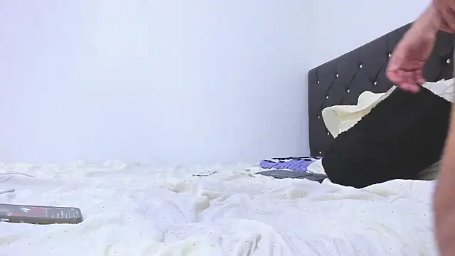 Sebastian-Dash online show from February 2025 06:06:02 AM