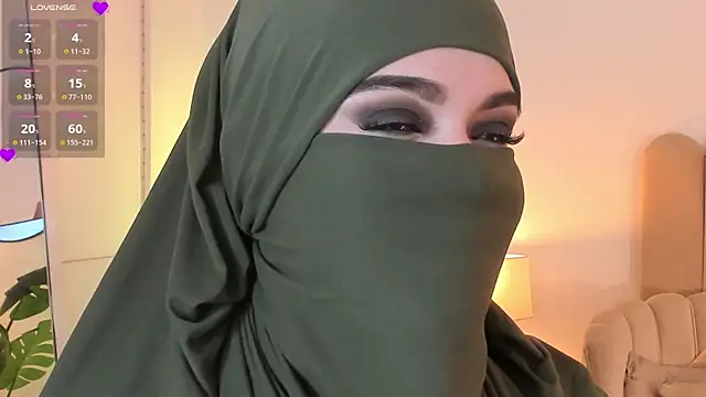 anna-henao online show from May 2026 09:13:01 PM