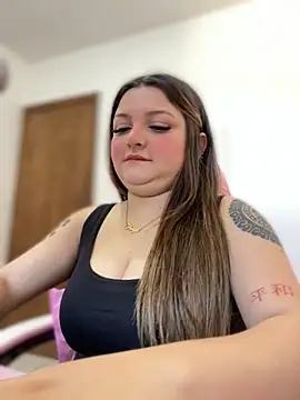 SweetPaige  online show from October 2025 04:06:02 PM