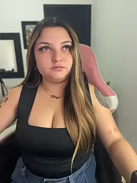 SweetPaige  online show from June 2026 01:06:02 PM