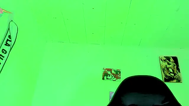 naomy  xx online show from September 2025 03:00:01 AM