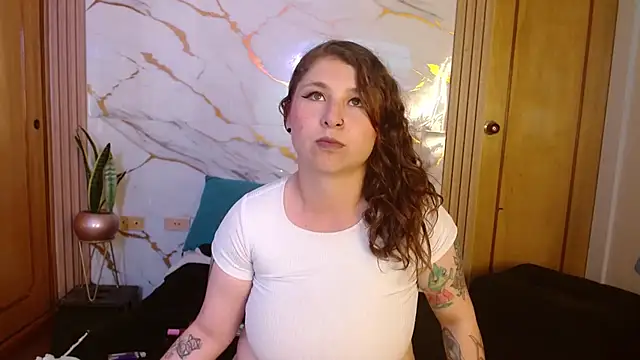 Snapshot of kittycatw chatting on March 2026 08:35:02 PM kittycatw online show from March 2026 08:35:02 PM