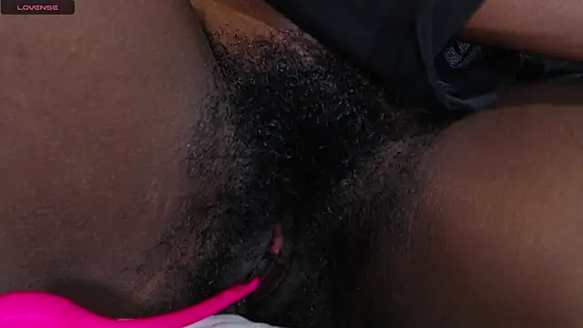 ItsVenuss online show from February 2025 09:15:01 PM