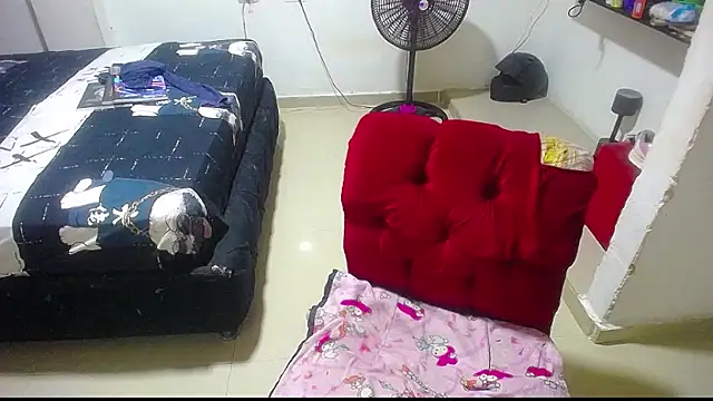 Snapshot of harry_lia_ chatting on September 2025 06:44:02 PM harry lia online show from September 2025 06:44:02 PM