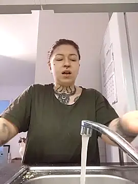 divine eve online show from April 2026 02:58:01 PM