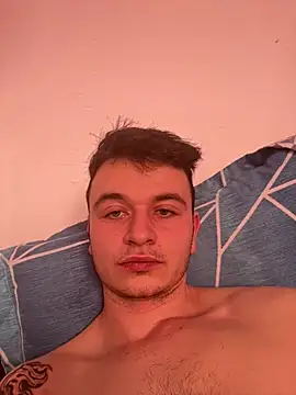 Kosty61  online show from February 2026 01:15:02 PM