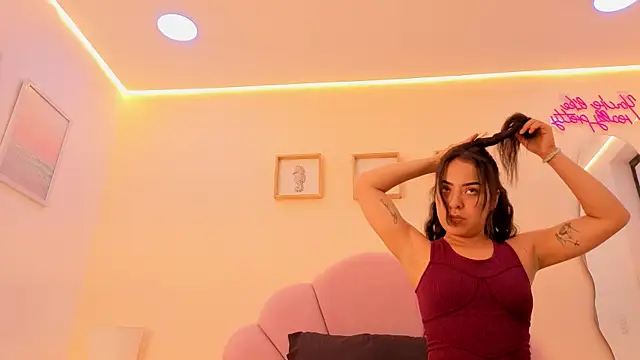 Sofia Clauss  online show from July 2026 04:39:02 AM