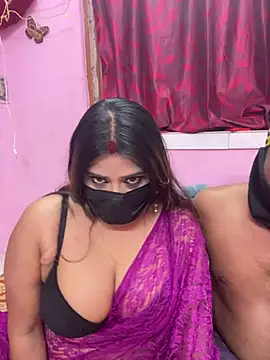 Snapshot of OrgsmMust chatting on February 2025 06:10:01 PM OrgsmMust online show from February 2025 06:10:01 PM