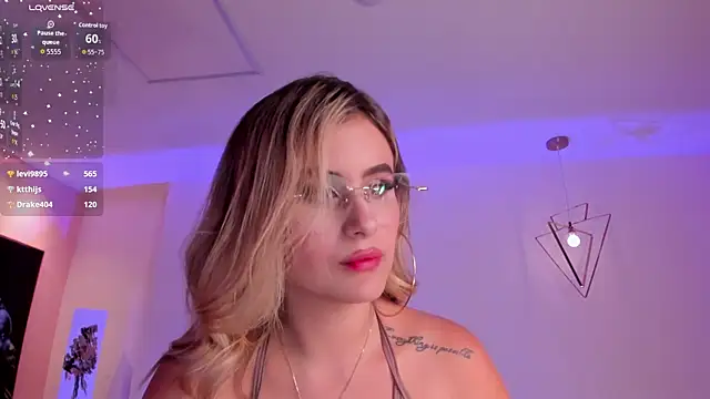 AnnaBrooks1 online show from March 2026 02:04:02 AM