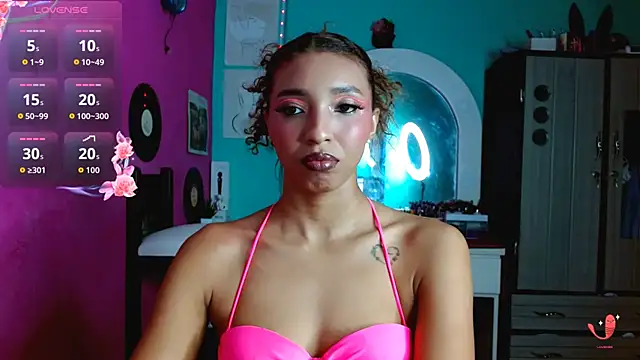 Snapshot of sensitive_brunette chatting on October 2025 11:13:02 PM sensitive brunette online show from October 2025 11:13:02 PM