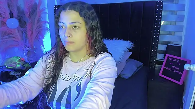 Snapshot of Sofiia-Rubb chatting on January 2025 03:59:01 AM Sofiia-Rubb online show from January 2025 03:59:01 AM