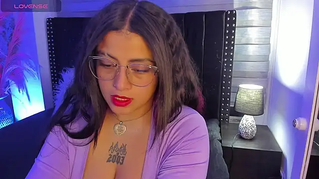 Snapshot of Sofiia-Rubb chatting on February 2025 07:23:01 AM Sofiia-Rubb online show from February 2025 07:23:01 AM