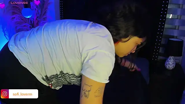 Snapshot of Sofiia-Rubb chatting on March 2025 04:04:01 AM Sofiia-Rubb online show from March 2025 04:04:01 AM