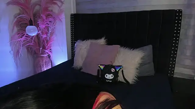 Snapshot of Sofiia-Rubb chatting on September 2025 05:30:01 AM Sofiia-Rubb online show from September 2025 05:30:01 AM