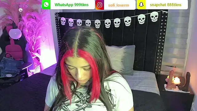 Snapshot of Sofiia-Rubb chatting on October 2025 03:53:01 AM Sofiia-Rubb online show from October 2025 03:53:01 AM